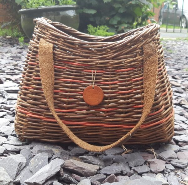 Willow handbag